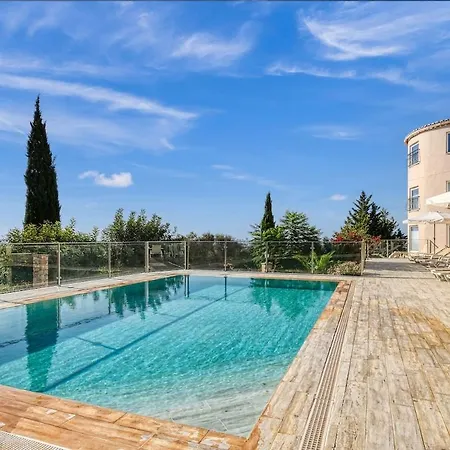 Апартаменты Garden House