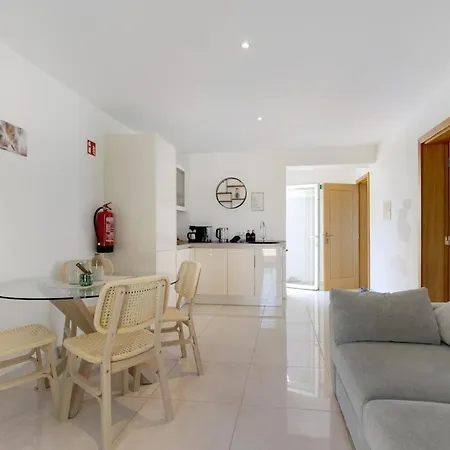 Garden House * Portimao