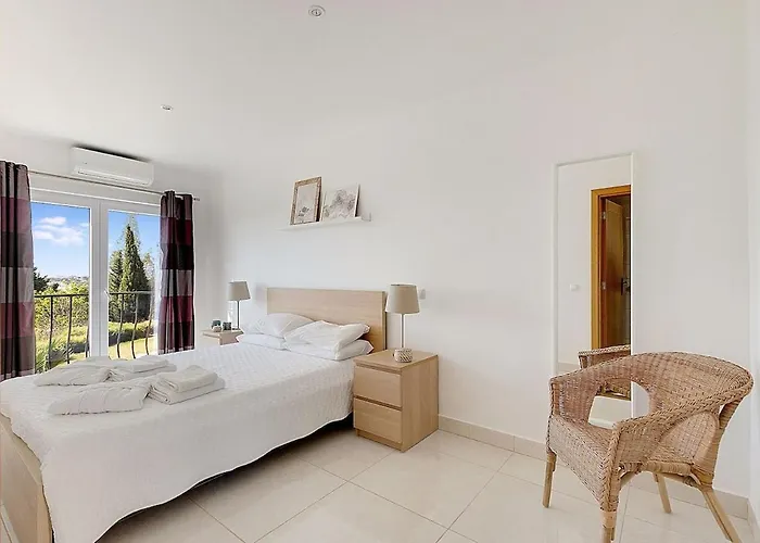 Garden House Apartment